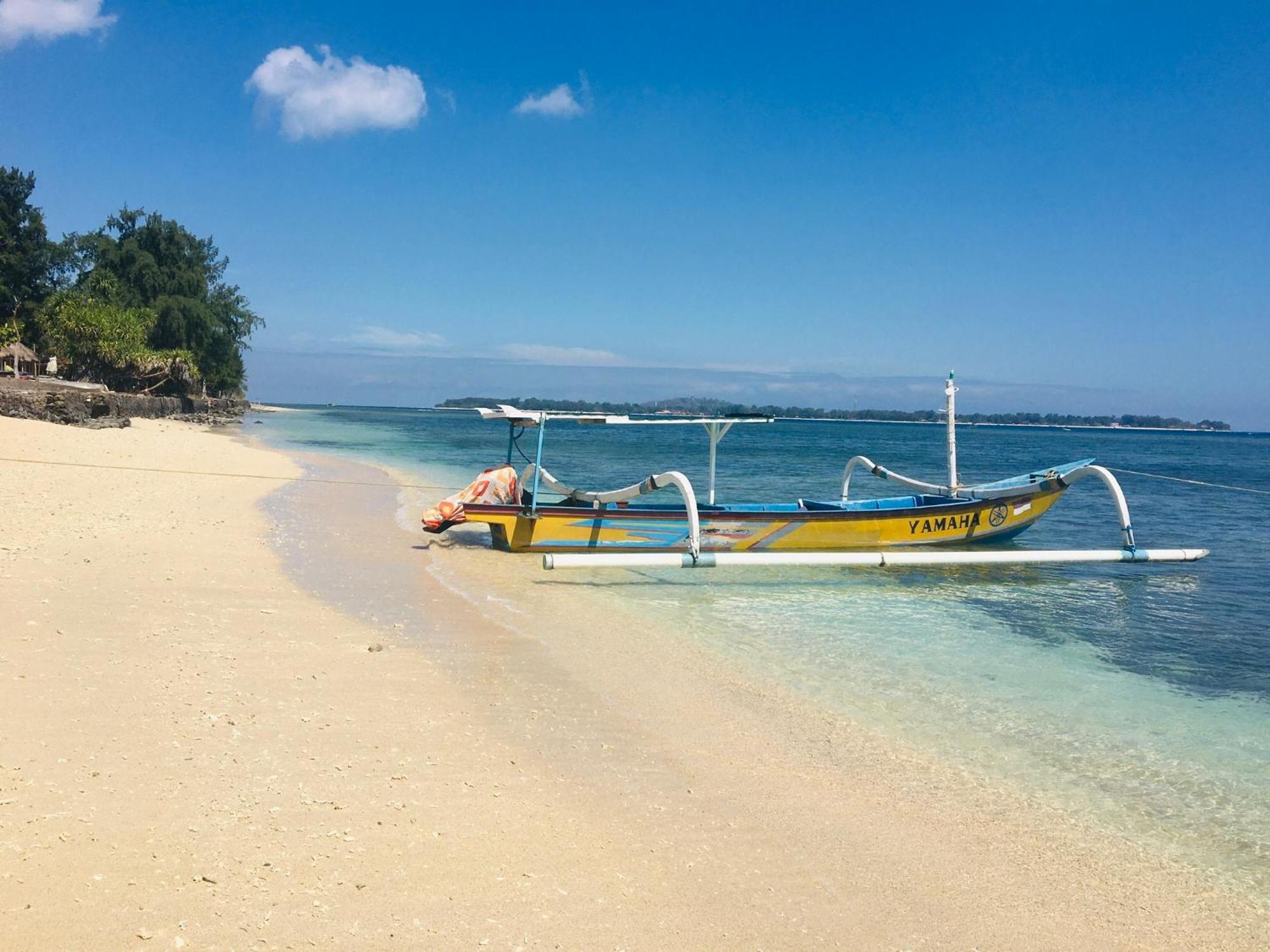 Puring Bungalows Gili Air Exteriör bild
